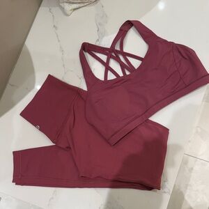 Lululemon Sports Bra and Leggings Set - Mauve